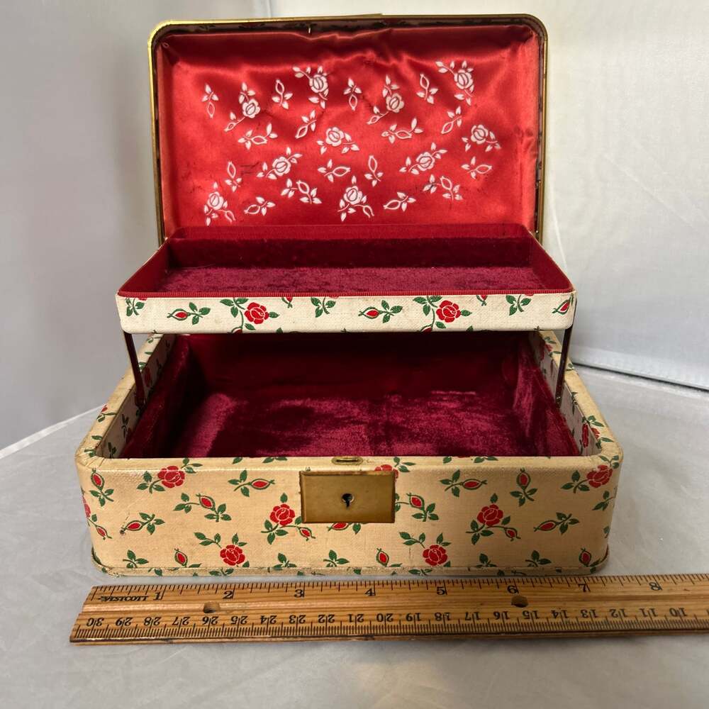 Vintage Tiered Jewelry Box,‎ SHABBY CHIC Cream with red roses, Red Satin Lining